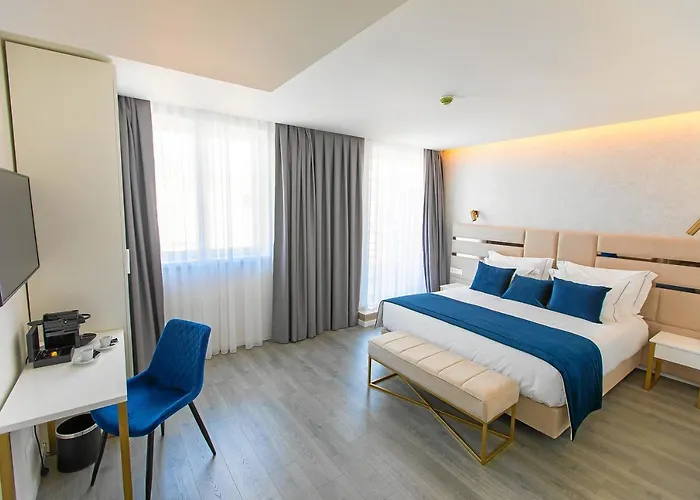 Mondego ホテル 3*