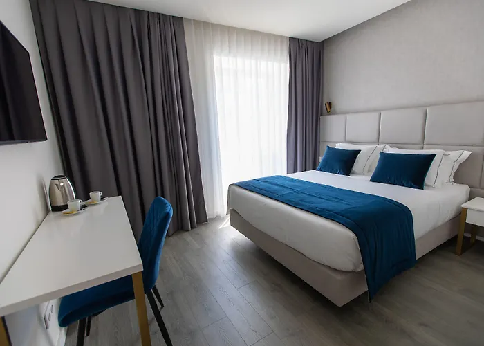 Mondego ホテル 3*